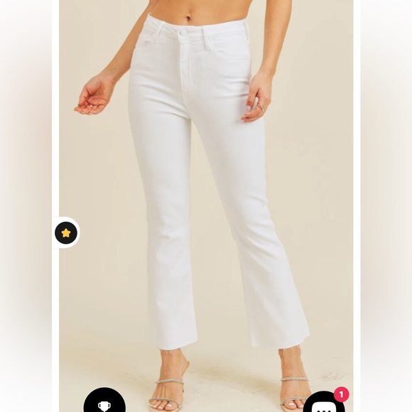 Just Black Denim - Just black HR crop Flare White denim 30
10.5" RISE, 26.5" INSEAM, 9'' OPENING